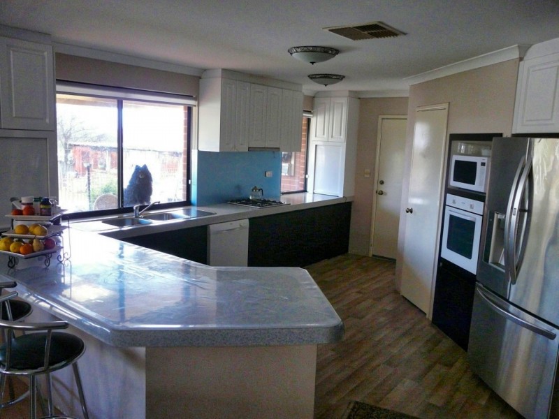 3077a Albany Highway, Armadale WA 6112