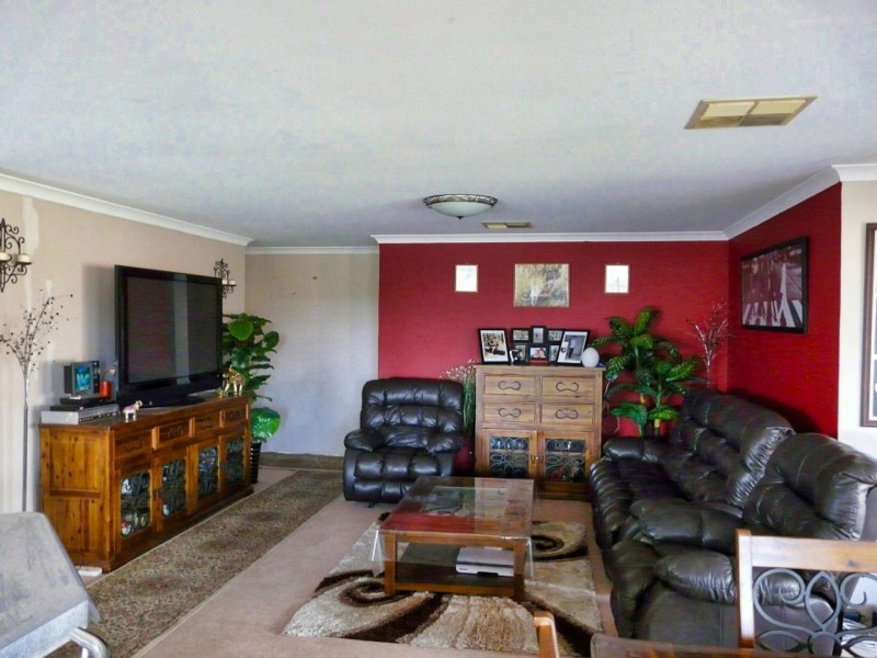 3077a Albany Highway, Armadale WA 6112