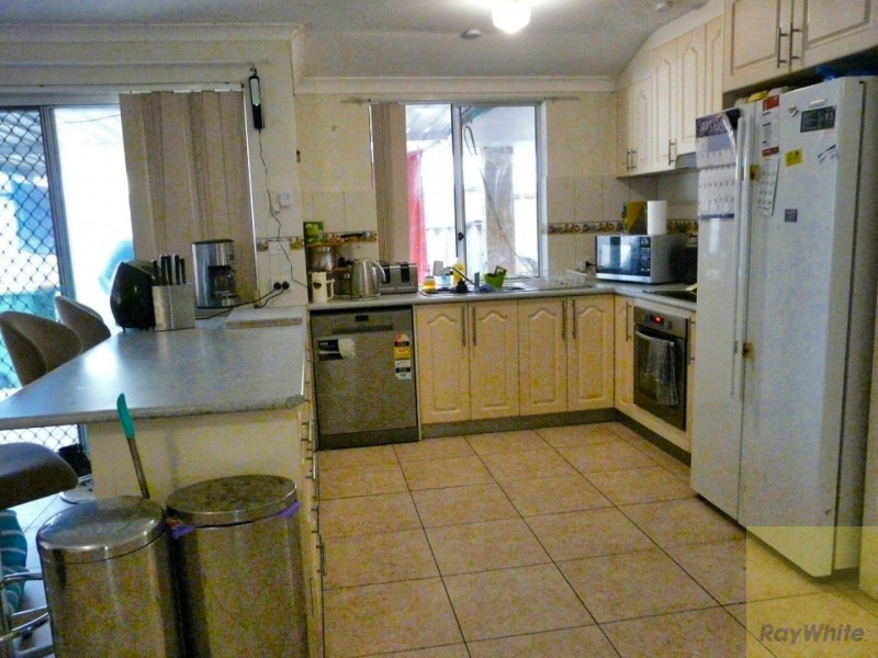 64 Bodicoat Drive, Brookdale WA 6112