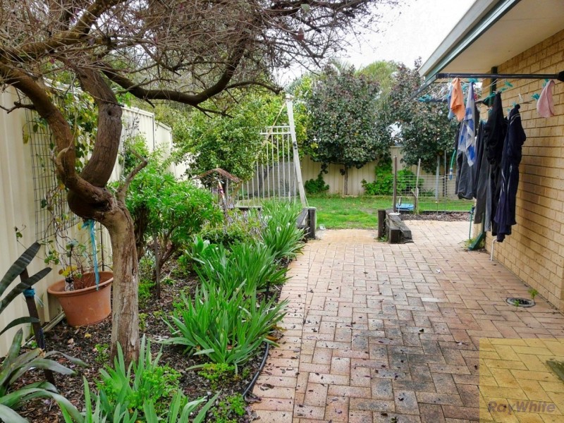 64 Bodicoat Drive, Brookdale WA 6112