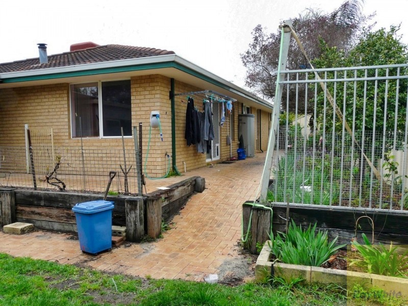 64 Bodicoat Drive, Brookdale WA 6112