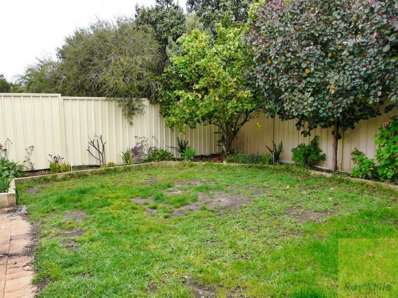 64 Bodicoat Drive, Brookdale WA 6112