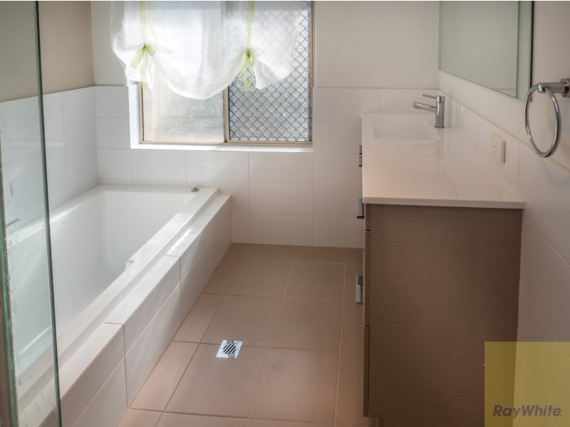 7 Cable Close, Seville Grove WA 6112