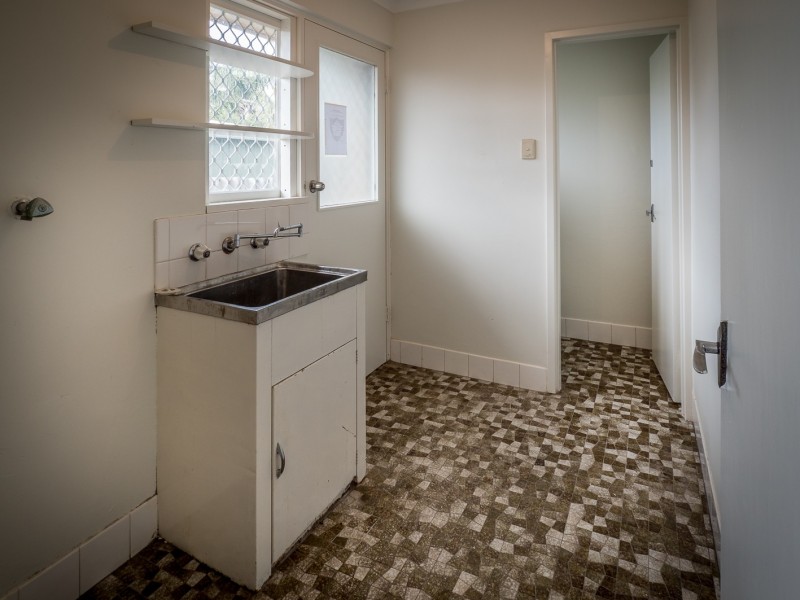 13 Townley Street, Armadale WA 6112