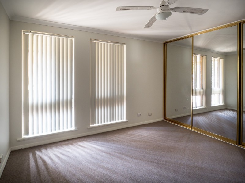 13 Townley Street, Armadale WA 6112