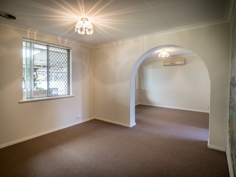 13 Townley Street, Armadale WA 6112