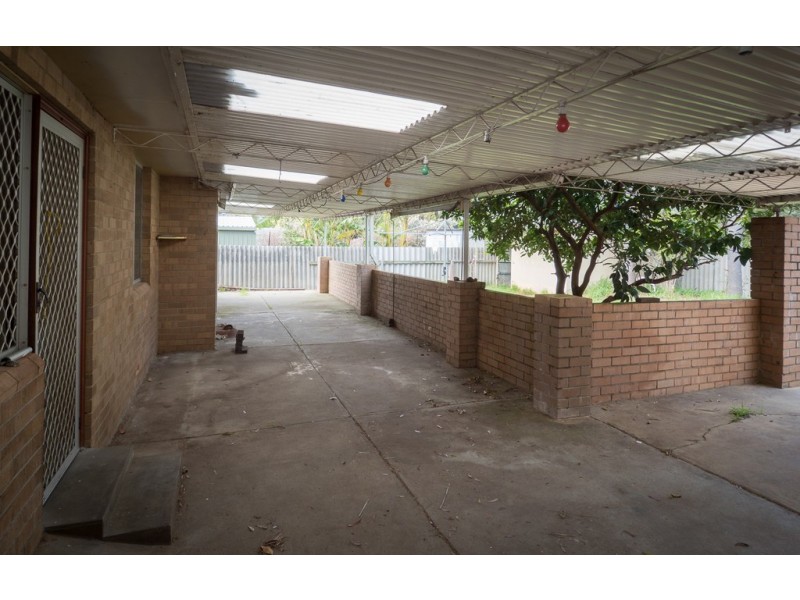 13 Townley Street, Armadale WA 6112