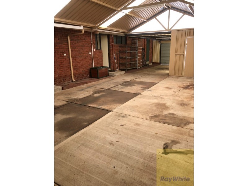 12b Briggs Place, Armadale WA 6112