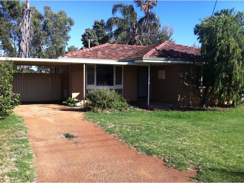 13 Edgeroi Way, Armadale WA 6112