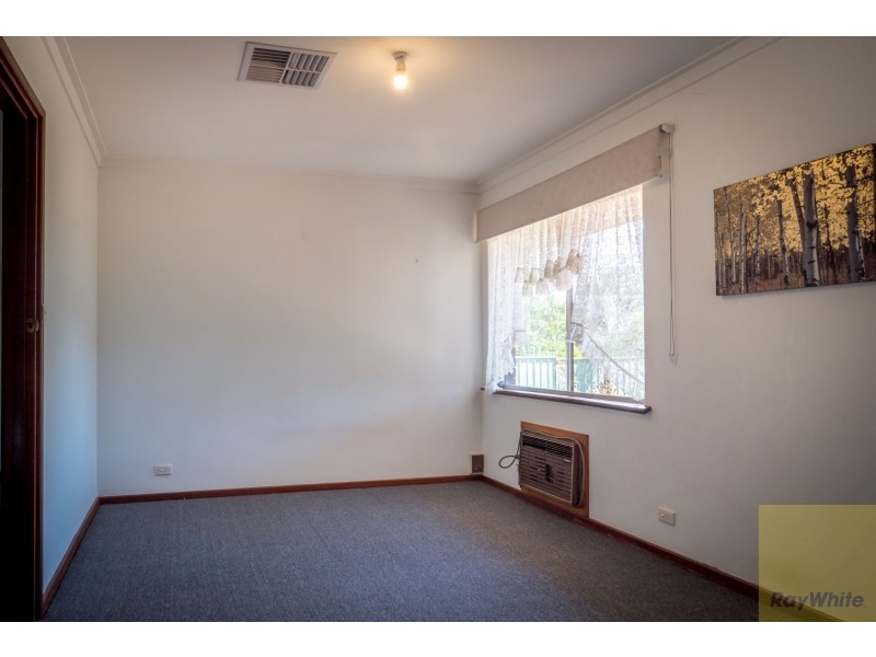 171 Gooseberry Hill Road, Maida Vale WA 6057