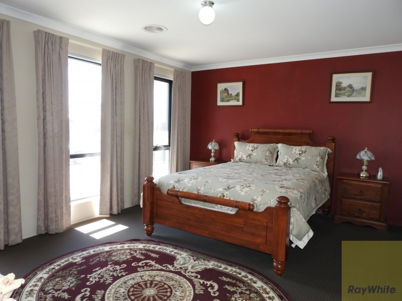 20 Sylvan Way, Seville Grove WA 6112