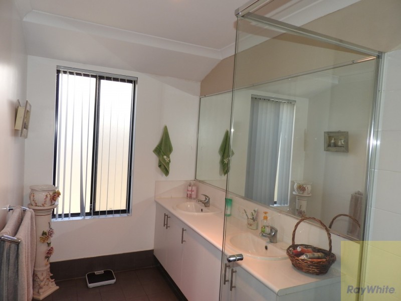 20 Sylvan Way, Seville Grove WA 6112