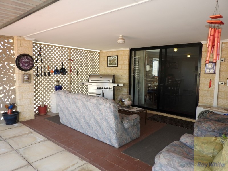 20 Sylvan Way, Seville Grove WA 6112