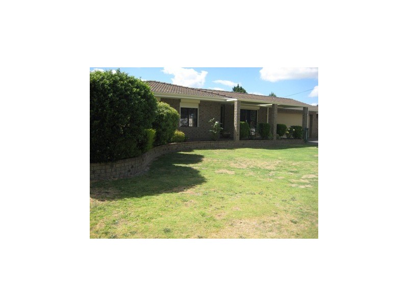 7 San Jacinta Road, Seville Grove WA 6112