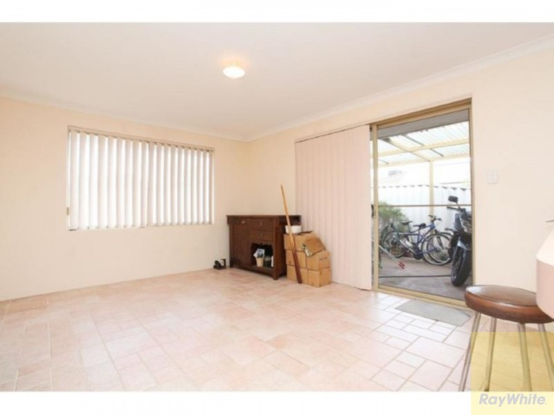 19 Sennet Lane, Warnbro WA 6169