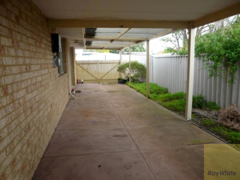 19 Sennet Lane, Warnbro WA 6169