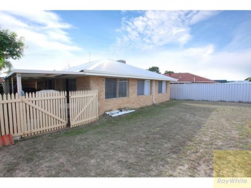 19 Sennet Lane, Warnbro WA 6169
