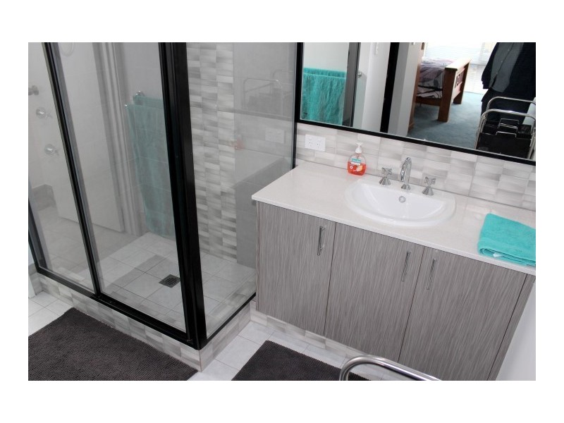 4A Herbert Court, Brookdale WA 6112