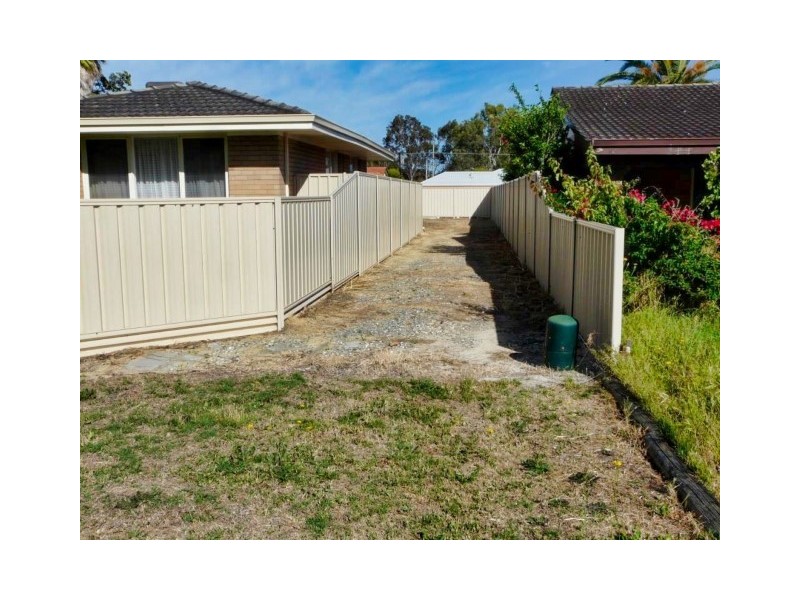13B Bunney Road, Kelmscott WA 6111
