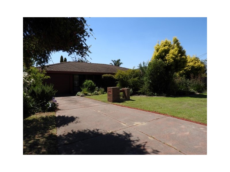 18 Elm Close, Camillo WA 6111