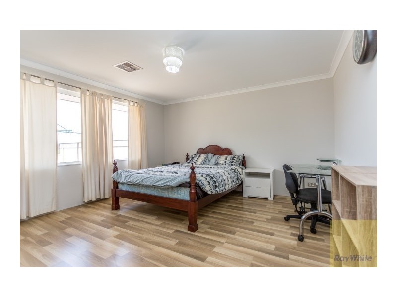 9 Ashley Drive, Kelmscott WA 6111