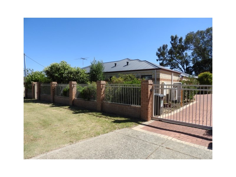 27A Sixth Road, Armadale WA 6112