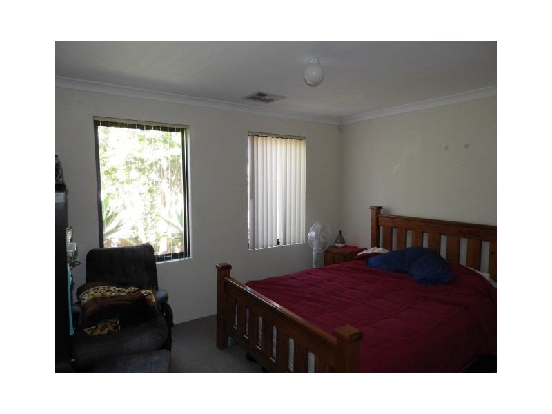 27A Sixth Road, Armadale WA 6112