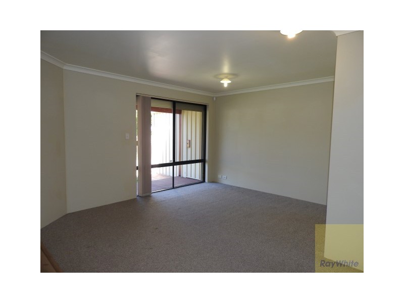 6 Higgs Court, Brookdale WA 6112