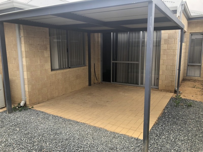 16 McCormack Street, Armadale WA 6112