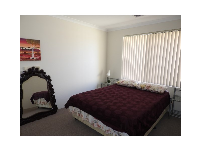 27C Sixth Road, Armadale WA 6112