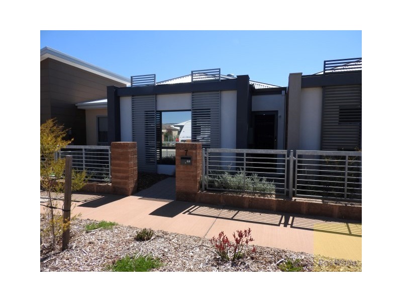 7 Cattach Way, Byford WA 6122