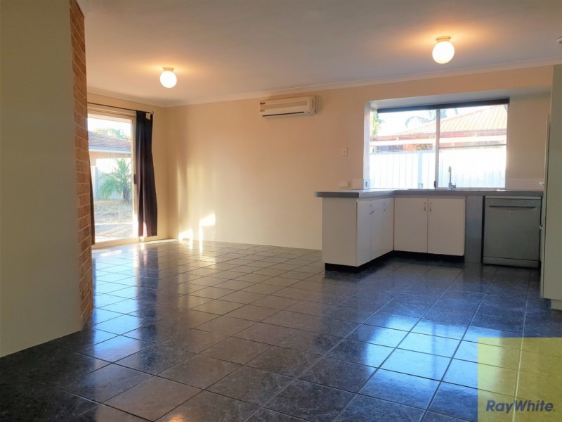 111 Braemore Street, Seville Grove WA 6112