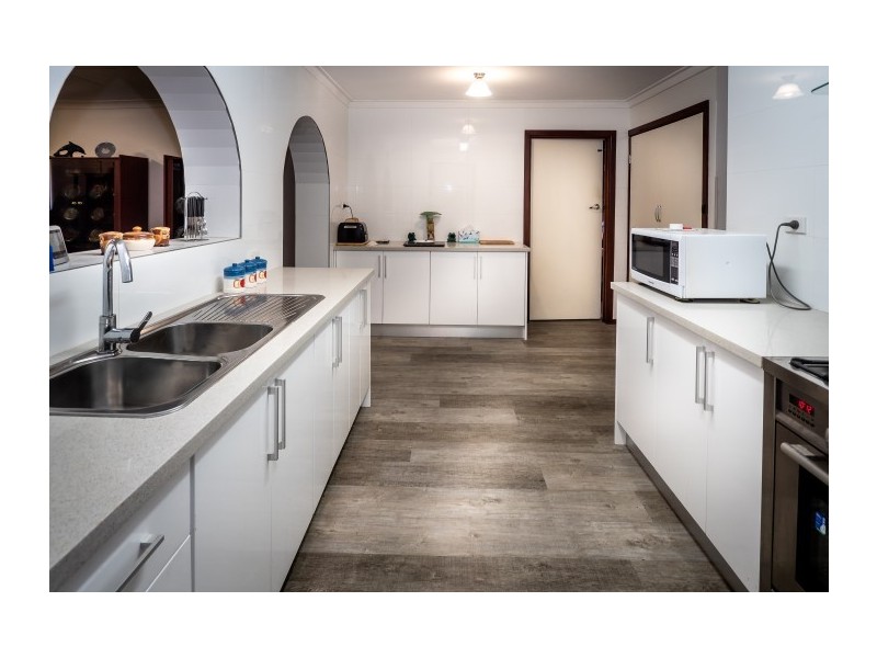 1A Cabarita Road, Armadale WA 6112