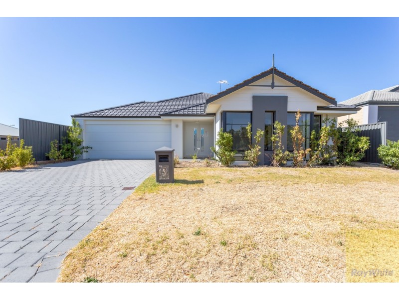 5 Peridot Parkway, Byford WA 6122