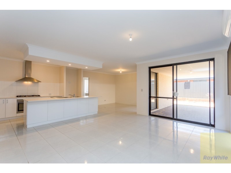 5 Peridot Parkway, Byford WA 6122