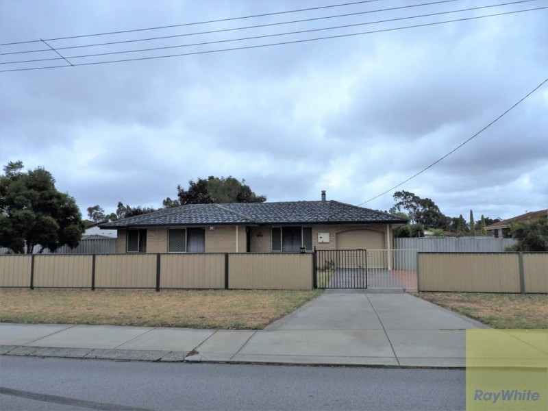 92 Doorigo Road, Armadale WA 6112