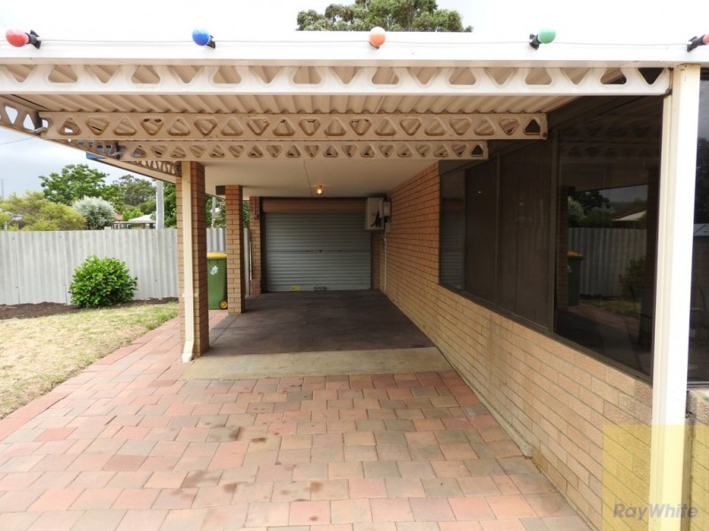 92 Doorigo Road, Armadale WA 6112