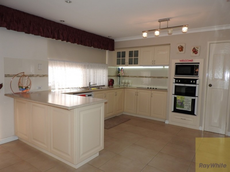 18 Cosgrove Court, Seville Grove WA 6112