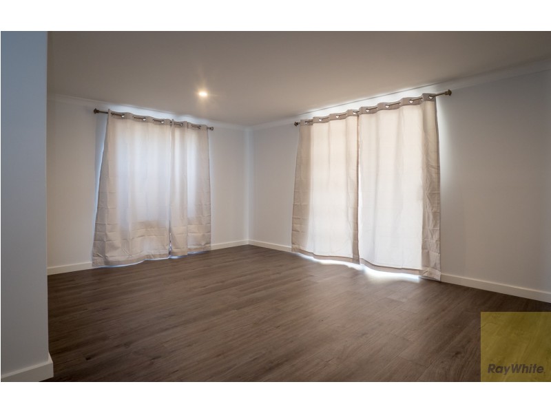 37 Waratah Drive, Camillo WA 6111