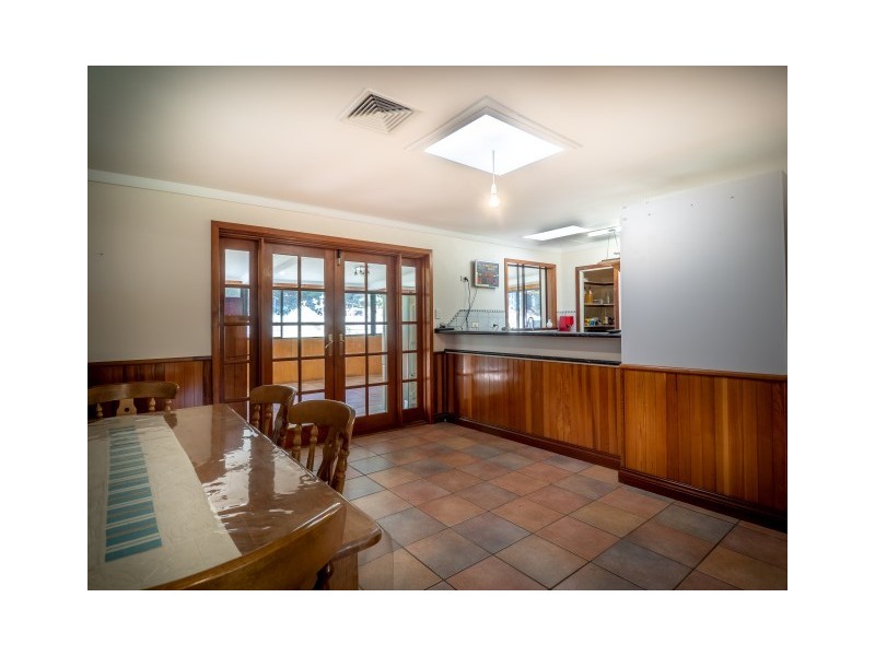 37 Ellis Road, Mount Nasura WA 6112