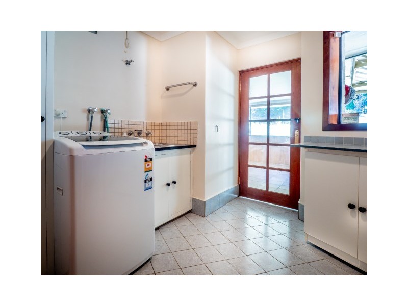 37 Ellis Road, Mount Nasura WA 6112