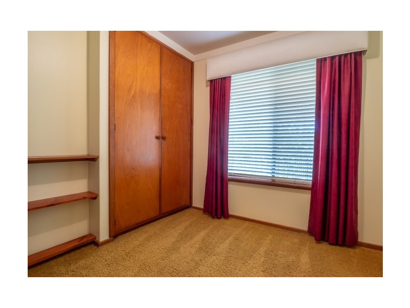 37 Ellis Road, Mount Nasura WA 6112