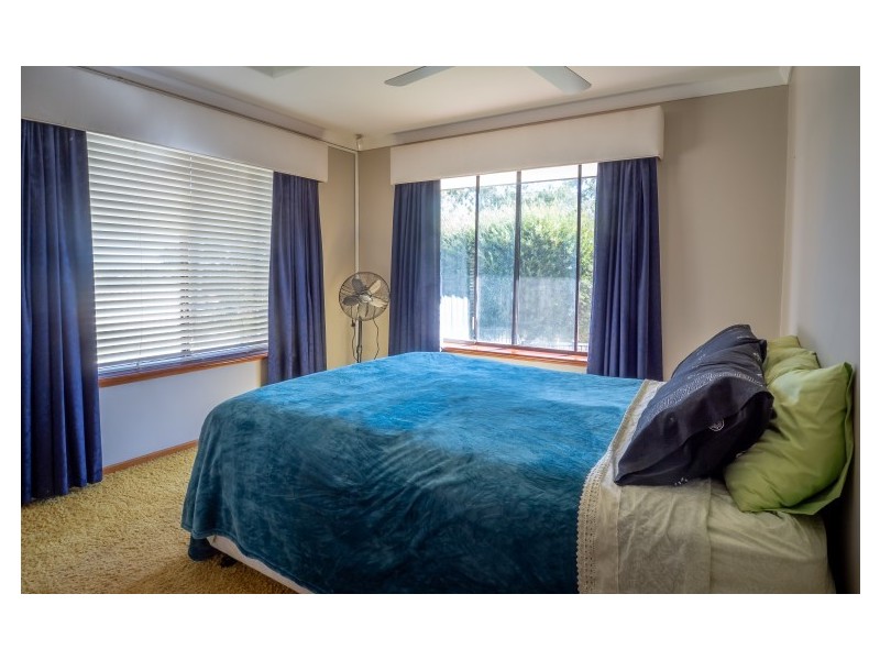 37 Ellis Road, Mount Nasura WA 6112