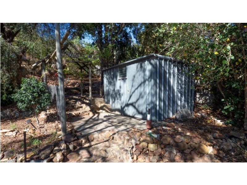 37 Ellis Road, Mount Nasura WA 6112