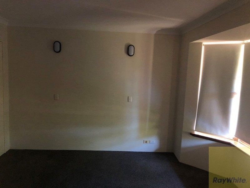 29 Montrose Circle, Camillo WA 6111