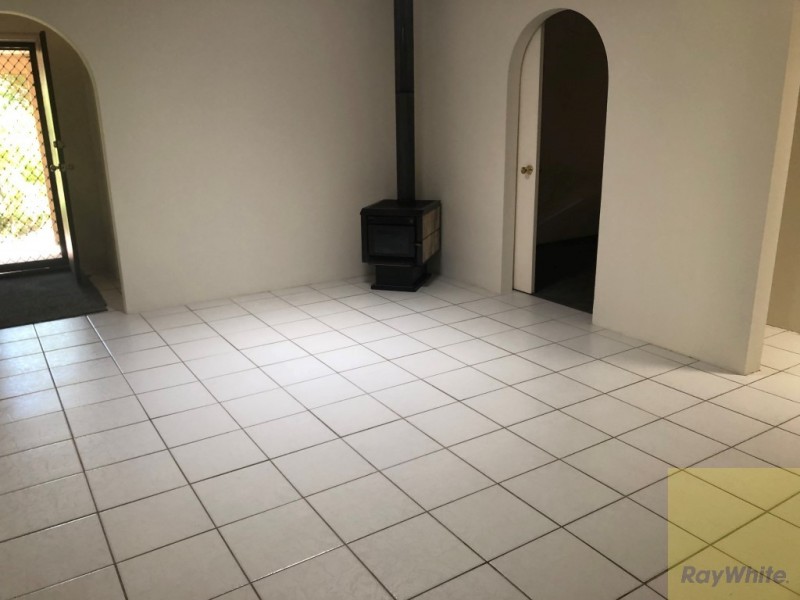 29 Montrose Circle, Camillo WA 6111