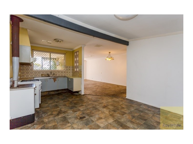 69 Owtram Road, Armadale WA 6112