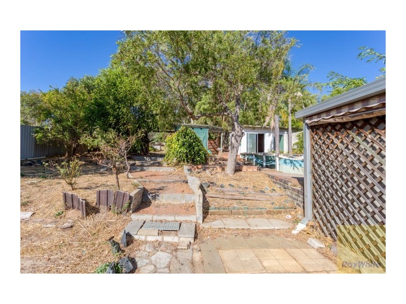 69 Owtram Road, Armadale WA 6112