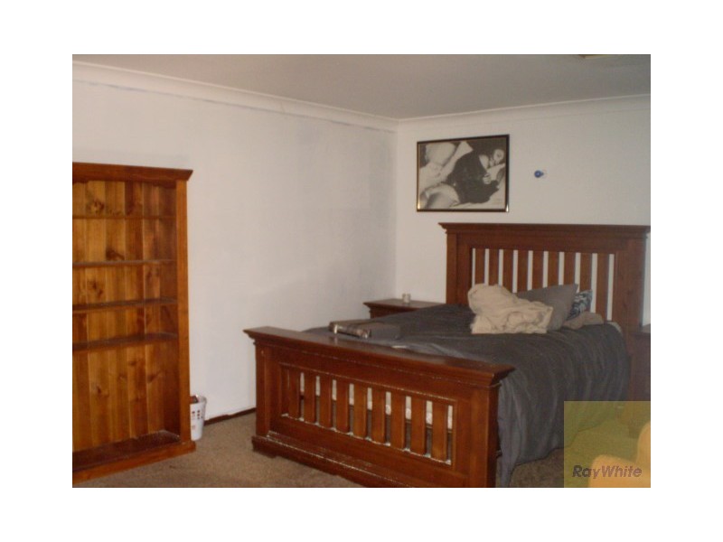 109 Third Avenue, Kelmscott WA 6111