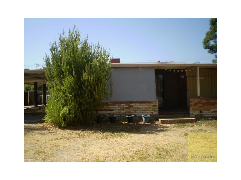 109 Third Avenue, Kelmscott WA 6111